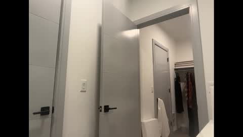 Polly Pocket online show from 11/15/25, 05:42