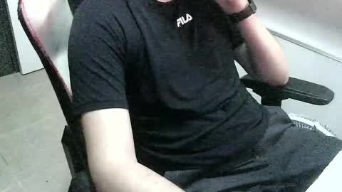 Snapshot of polobeh chatting on 01/22/25, 11:21 polobeh online show from 01/22/25, 11:21