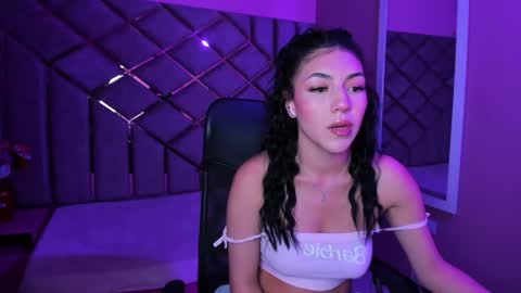 Snapshot of poly_sasha_ chatting on 01/11/26, 03:55 poly sasha online show from 01/11/26, 03:55