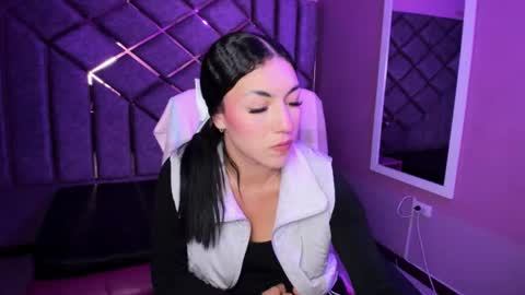 Snapshot of poly_sasha_ chatting on 03/14/26, 03:45 poly sasha online show from 03/14/26, 03:45