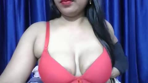 Snapshot of poojalady chatting on 04/18/26, 05:17 poojalady online show from 04/18/26, 05:17