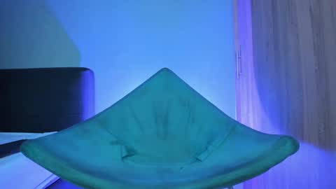 Snapshot of pool_baker_ chatting on 03/06/25, 12:00 johnatan online show from 03/06/25, 12:00