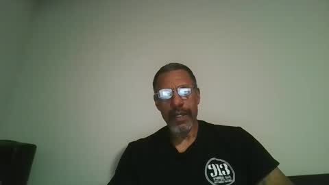 poolguy2496 online show from 12/01/25, 12:59