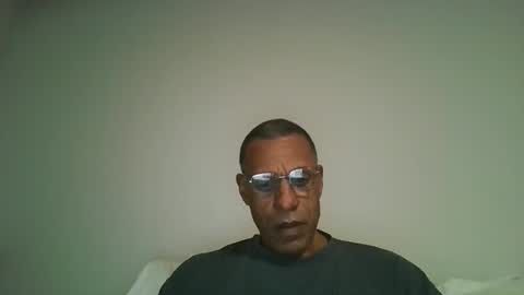 poolguy2496 online show from 12/15/25, 03:11