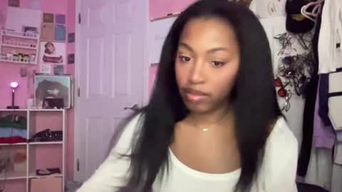 Snapshot of popasprincess chatting on 12/11/24, 03:02 princess online show from 12/11/24, 03:02