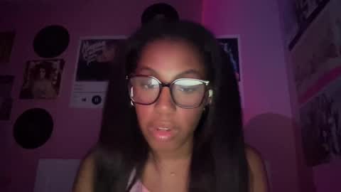 Snapshot of popasprincess chatting on 12/18/24, 03:04 princess online show from 12/18/24, 03:04