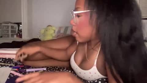 Snapshot of popasprincess chatting on 02/11/26, 12:48 princess online show from 02/11/26, 12:48