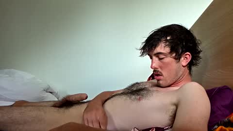 Snapshot of popboy2001 chatting on 11/21/25, 07:51 popboy2001 online show from 11/21/25, 07:51