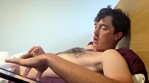 Snapshot of popboy2001 chatting on 02/12/26, 09:10 popboy2001 online show from 02/12/26, 09:10