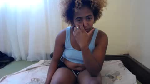 Snapshot of popetykely00 chatting on 12/17/24, 06:45 popetykely00 online show from 12/17/24, 06:45