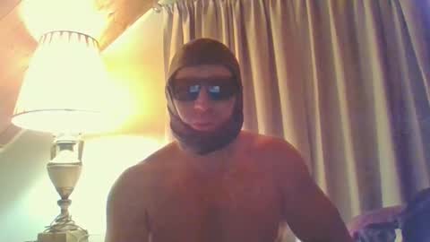 Snapshot of poppawheelie1234 chatting on 01/11/26, 01:32 poppawheelie1234 online show from 01/11/26, 01:32