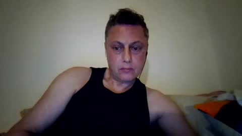 Snapshot of popsimoncam chatting on 08/06/26, 12:18 popsimoncam online show from 08/06/26, 12:18