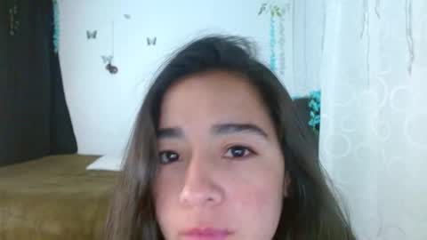 Snapshot of porcelainlux chatting on 01/12/25, 08:57 porcelainlux online show from 01/12/25, 08:57