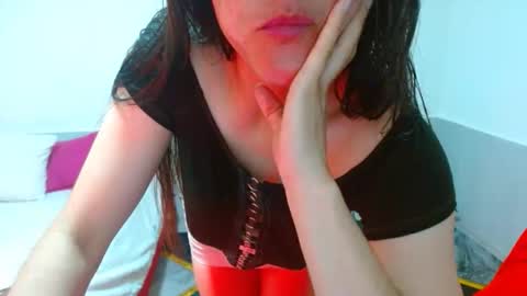 Snapshot of porcelainlux chatting on 11/10/25, 08:30 porcelainlux online show from 11/10/25, 08:30