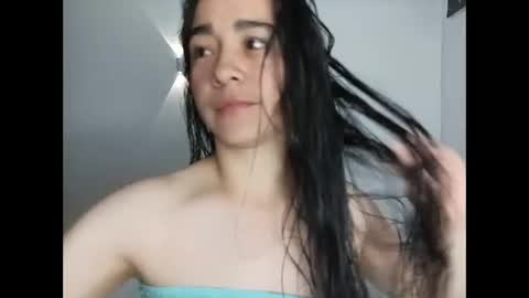 Snapshot of porcelainlux chatting on 02/17/26, 12:29 porcelainlux online show from 02/17/26, 12:29