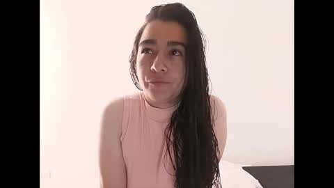 Snapshot of porcelainlux chatting on 02/21/26, 09:16 porcelainlux online show from 02/21/26, 09:16