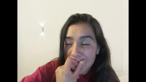 Snapshot of porcelainlux chatting on 03/04/26, 02:50 porcelainlux online show from 03/04/26, 02:50