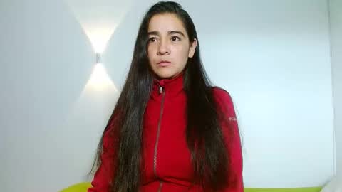 Snapshot of porcelainlux chatting on 03/10/26, 02:16 porcelainlux online show from 03/10/26, 02:16