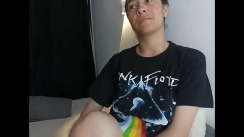 Snapshot of porcelainlux chatting on 03/17/26, 03:44 porcelainlux online show from 03/17/26, 03:44