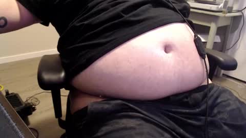 Snapshot of porkypork chatting on 10/08/25, 05:10 porkdaddy online show from 10/08/25, 05:10