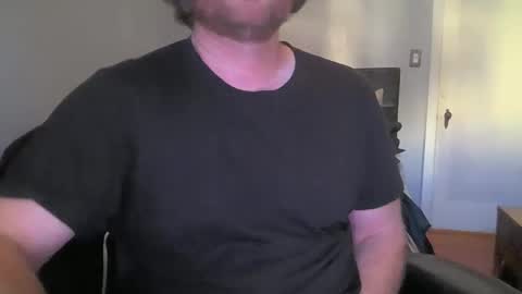 Snapshot of pornaddicted8 chatting on 01/03/25, 12:00 i heart porn online show from 01/03/25, 12:00