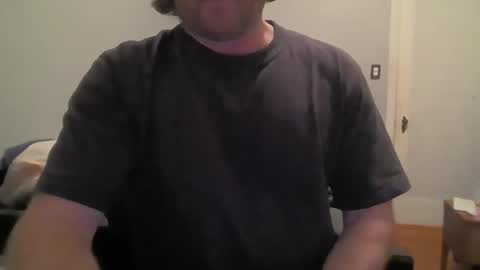 Snapshot of pornaddicted8 chatting on 12/20/25, 03:02 i heart porn online show from 12/20/25, 03:02