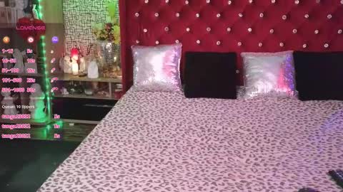 pornbubblebutt online show from 10/16/25, 01:56