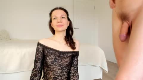 Bella  online show from 04/26/26, 12:14