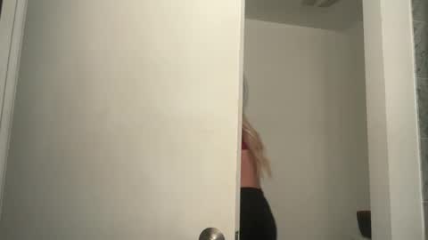 Snapshot of portiabanks chatting on 02/20/26, 03:47 Portia Banks online show from 02/20/26, 03:47