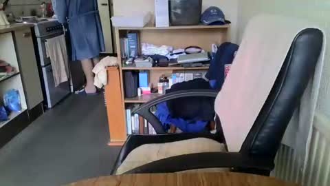 poshman65 online show from 10/09/25, 09:18