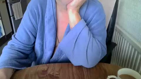 poshman65 online show from 10/19/25, 10:49