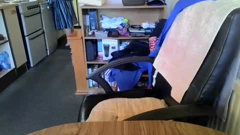 poshman65 online show from 11/02/25, 12:18