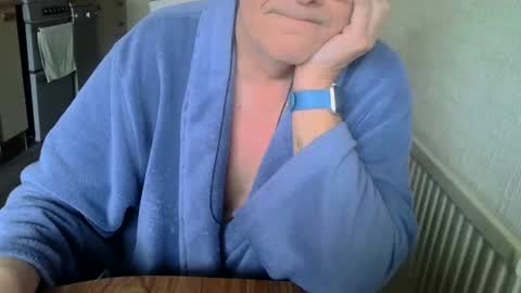 poshman65 online show from 11/27/25, 09:55