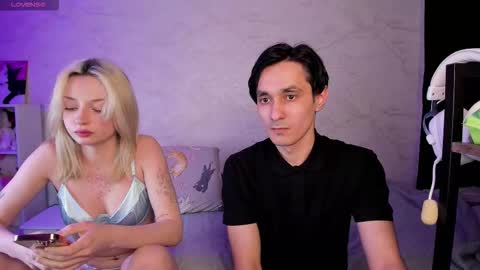 Snapshot of postbaby chatting on 02/15/26, 08:27 Polly inst postbabyyy online show from 02/15/26, 08:27