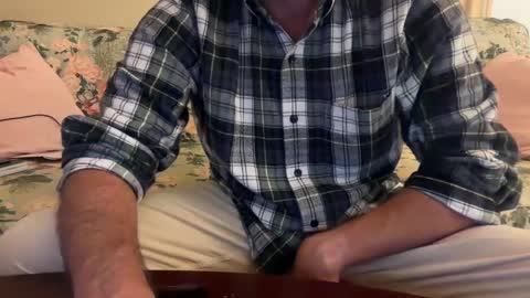 Snapshot of poundtownusa2016 chatting on 09/12/25, 01:28 ConchilDog online show from 09/12/25, 01:28