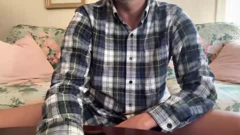 Snapshot of poundtownusa2016 chatting on 09/12/25, 02:06 ConchilDog online show from 09/12/25, 02:06