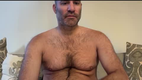 Snapshot of poundtownusa2016 chatting on 10/06/25, 12:35 ConchilDog online show from 10/06/25, 12:35