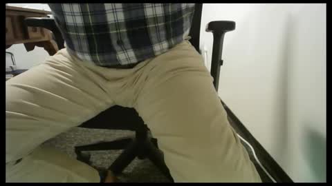 Snapshot of poundtownusa2016 chatting on 10/09/25, 02:26 ConchilDog online show from 10/09/25, 02:26