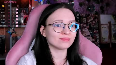 Snapshot of power_robynn chatting on 06/08/26, 04:51 Robyn online show from 06/08/26, 04:51