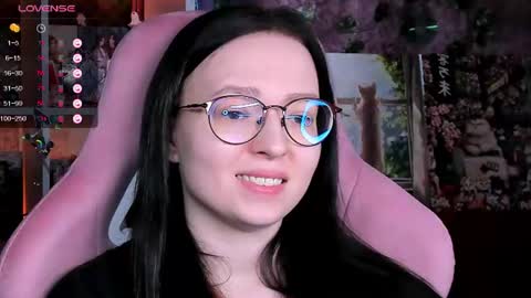 Snapshot of power_robynn chatting on 06/11/26, 06:17 Robyn online show from 06/11/26, 06:17