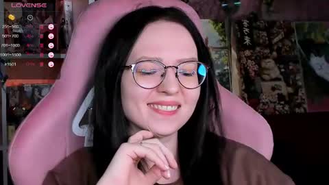 Snapshot of power_robynn chatting on 06/19/26, 05:17 Robyn online show from 06/19/26, 05:17