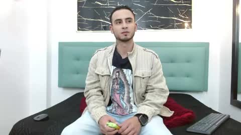   online show from 05/04/26, 03:46