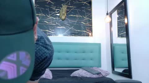   online show from 06/19/26, 03:44