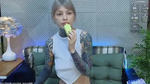 Lola online show from 05/27/26, 05:48