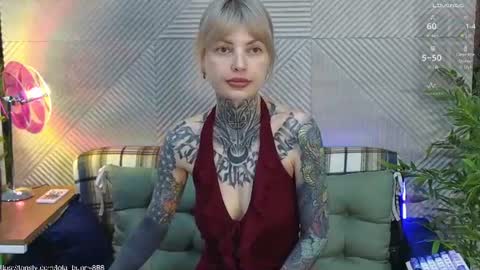 Lola online show from 06/13/26, 04:43