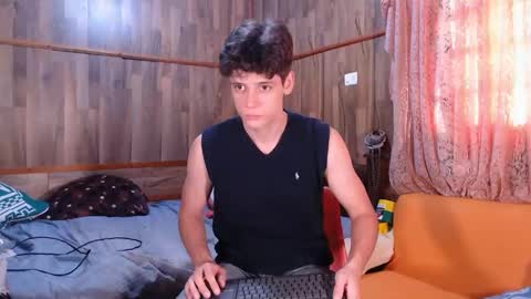 chris independent  online show from 12/25/24, 09:33