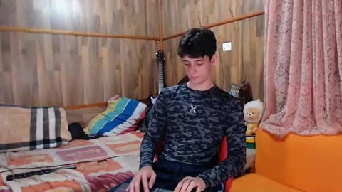 chris independent  online show from 02/03/25, 02:58