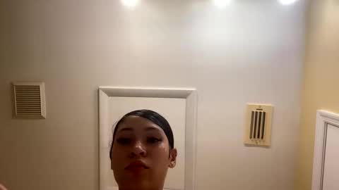 pr3ttynperla online show from 09/27/25, 01:10