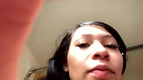 pr3ttynperla online show from 09/29/25, 02:00
