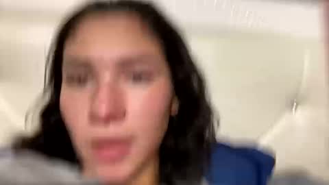 pr3ttynperla online show from 10/13/25, 07:03